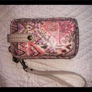 Sakroots smartphone wristlet